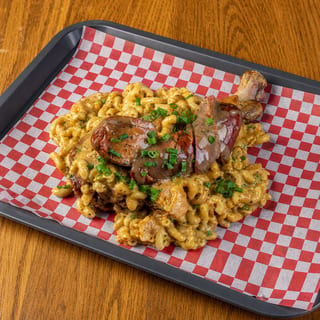 Cajun Mac & Sausage Turkey Leg