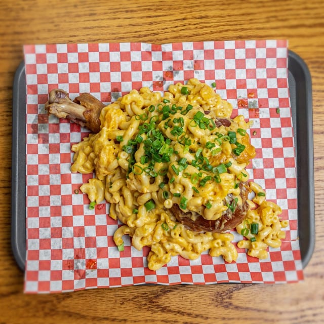 Mac & Cheese Turkey Leg.